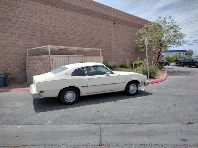 White Ford Gran Torino Parked 029 — VDK Tire Shop