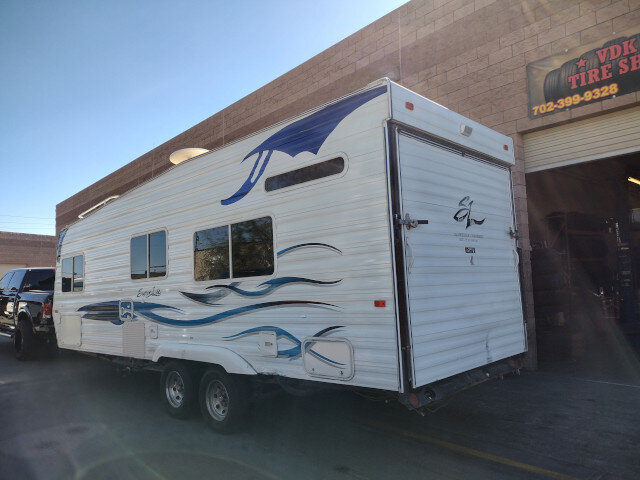 White Toy Hauler Travel Trailer 041 — VDK Tire Shop