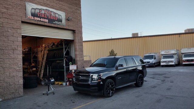 Black Chevy Suburban Tire Shop 009 — VDK Tire Shop