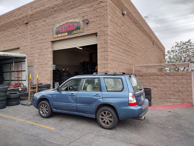 Blue Subaru Forester Tire Shop 022 — VDK Tire Shop