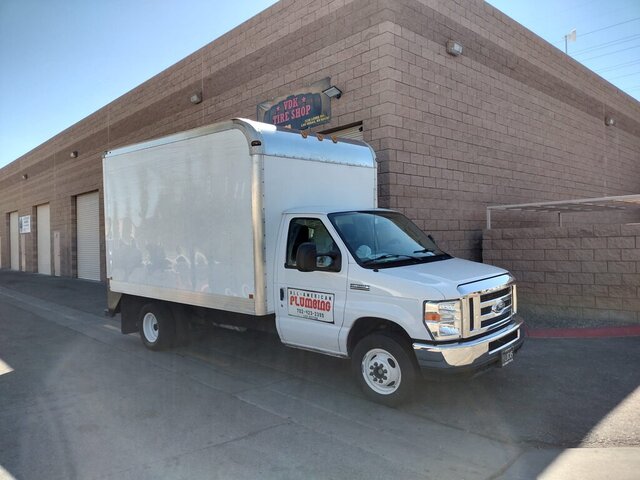 White Plumbing Box Truck 060 — VDK Tire Shop