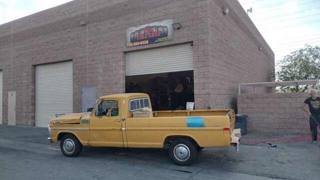 Yellow Pickup Truck Tire Shop 041 — VDK Tire Shop